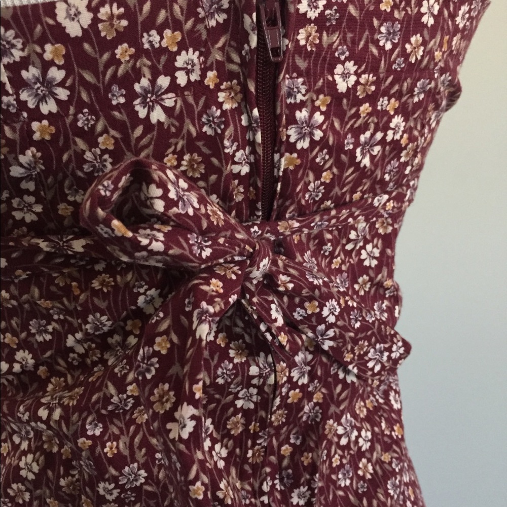 4/$20🛍 Gorgeous floral strapless dress - Picture 6 of 8